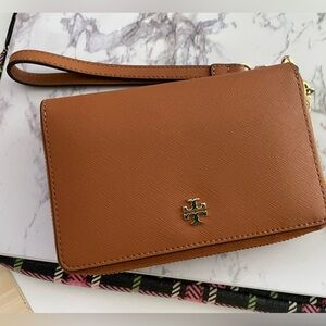 Tory Burch Wrislet Wallet